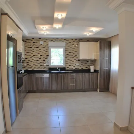 Ottoman Village Vila